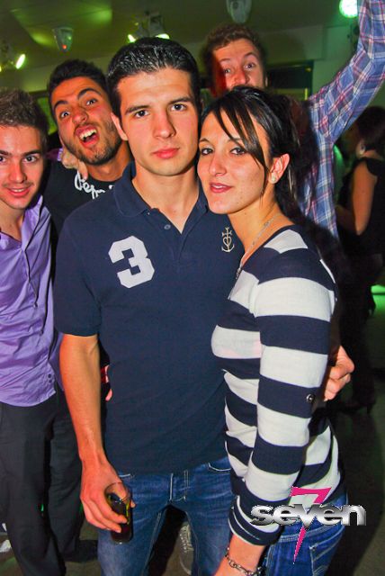 Cliquer pour voir l'image en taille réelle