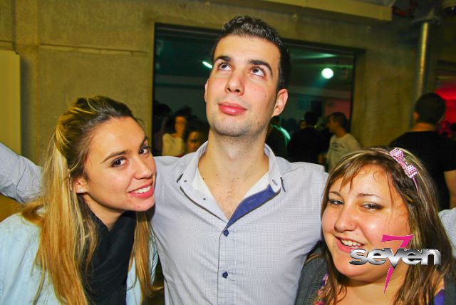 Cliquer pour voir l'image en taille réelle