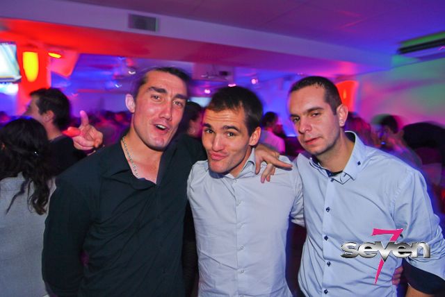 Cliquer pour voir l'image en taille réelle