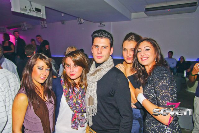 Cliquer pour voir l'image en taille réelle