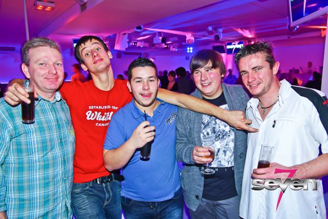 Cliquer pour voir l'image en taille réelle