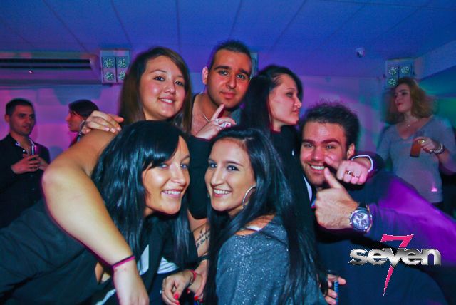 Cliquer pour voir l'image en taille réelle