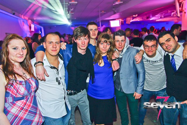 Cliquer pour voir l'image en taille réelle