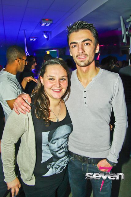 Cliquer pour voir l'image en taille réelle