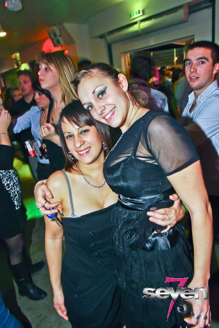 Cliquer pour voir l'image en taille réelle