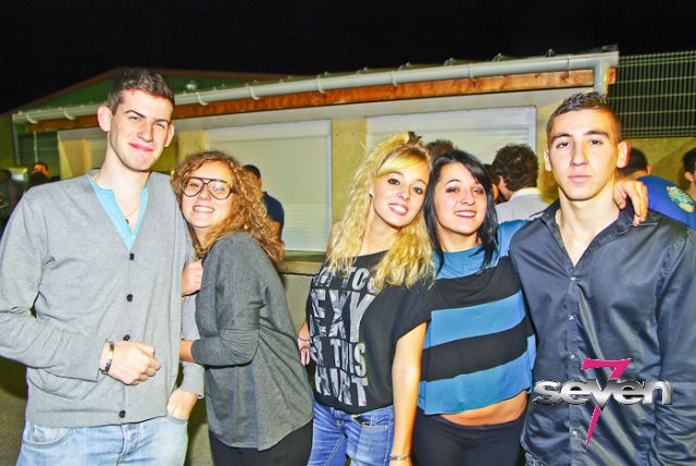 Cliquer pour voir l'image en taille réelle