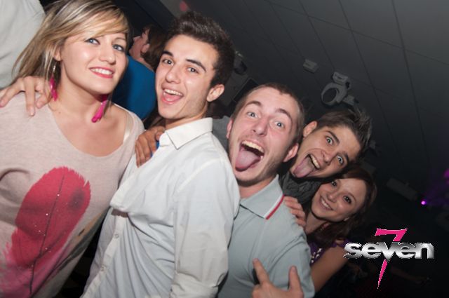 Cliquer pour voir l'image en taille réelle