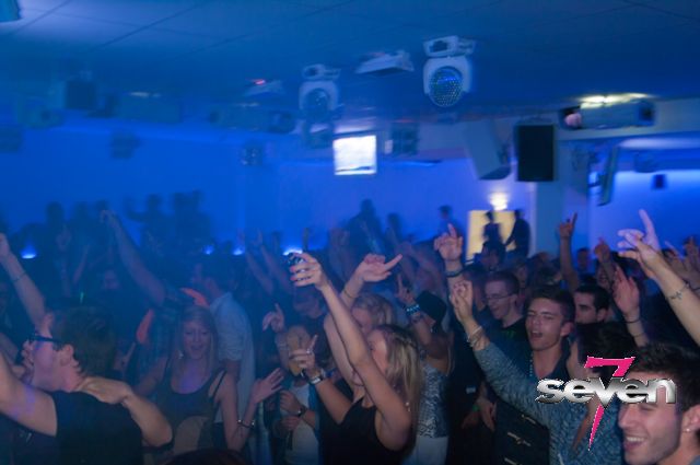 Cliquer pour voir l'image en taille réelle