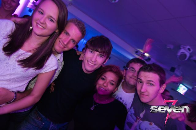 Cliquer pour voir l'image en taille réelle