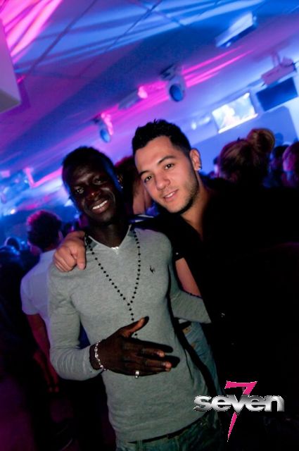 Cliquer pour voir l'image en taille réelle