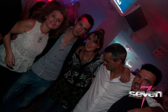 Cliquer pour voir l'image en taille réelle