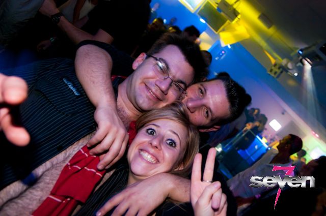 Cliquer pour voir l'image en taille réelle