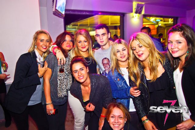 Cliquer pour voir l'image en taille réelle