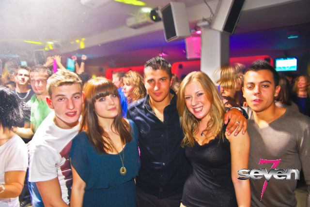 Cliquer pour voir l'image en taille réelle