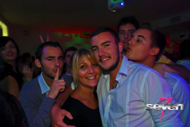 Cliquer pour voir l'image en taille réelle