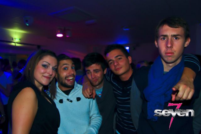 Cliquer pour voir l'image en taille réelle