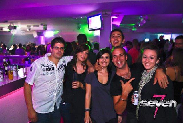 Cliquer pour voir l'image en taille réelle