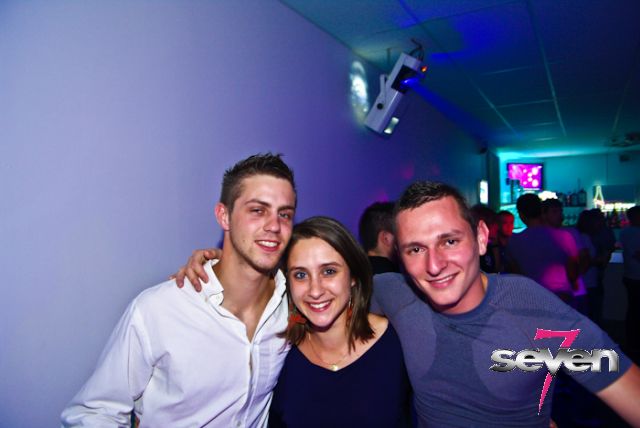 Cliquer pour voir l'image en taille réelle