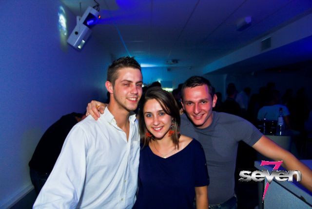 Cliquer pour voir l'image en taille réelle