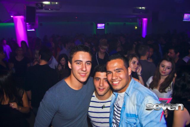 Cliquer pour voir l'image en taille réelle