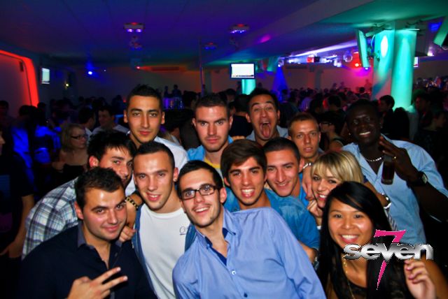 Cliquer pour voir l'image en taille réelle