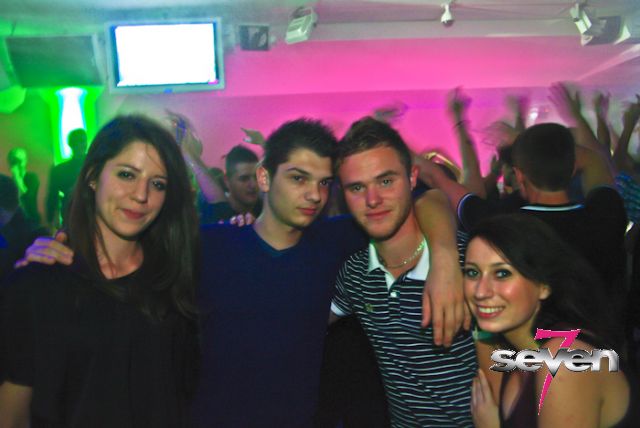 Cliquer pour voir l'image en taille réelle