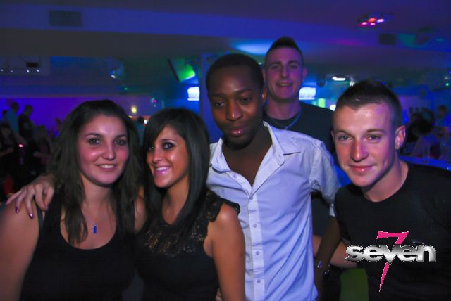 Cliquer pour voir l'image en taille réelle