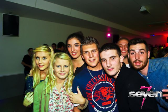 Cliquer pour voir l'image en taille réelle