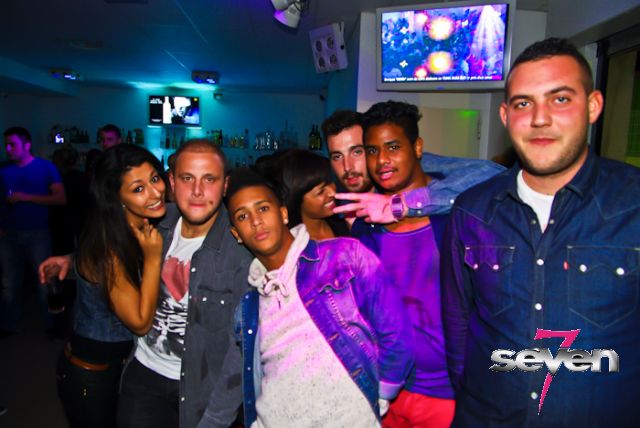 Cliquer pour voir l'image en taille réelle