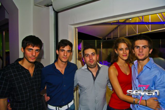 Cliquer pour voir l'image en taille réelle