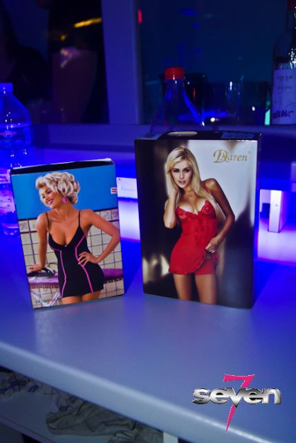 Cliquer pour voir l'image en taille réelle