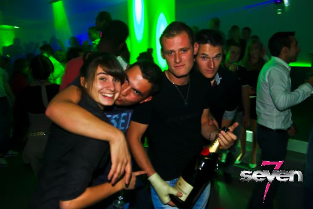 Cliquer pour voir l'image en taille réelle