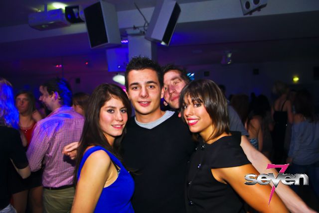 Cliquer pour voir l'image en taille réelle