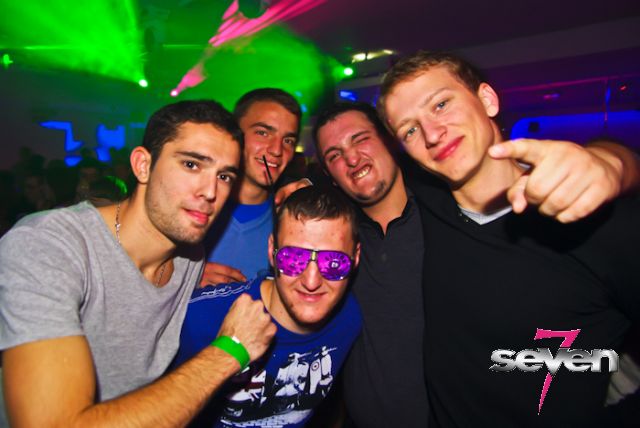 Cliquer pour voir l'image en taille réelle