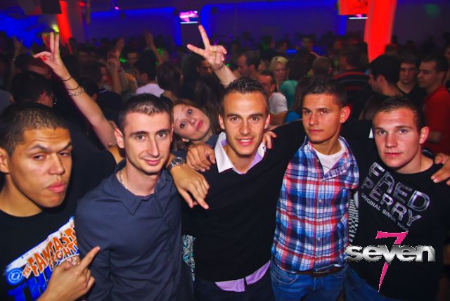 Cliquer pour voir l'image en taille réelle