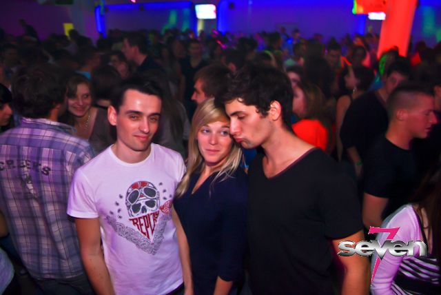 Cliquer pour voir l'image en taille réelle