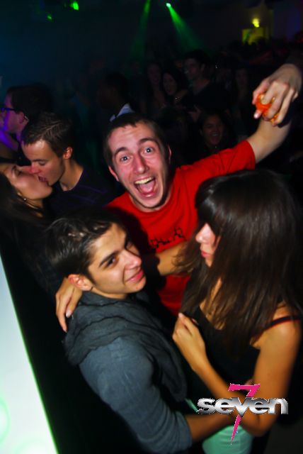 Cliquer pour voir l'image en taille réelle