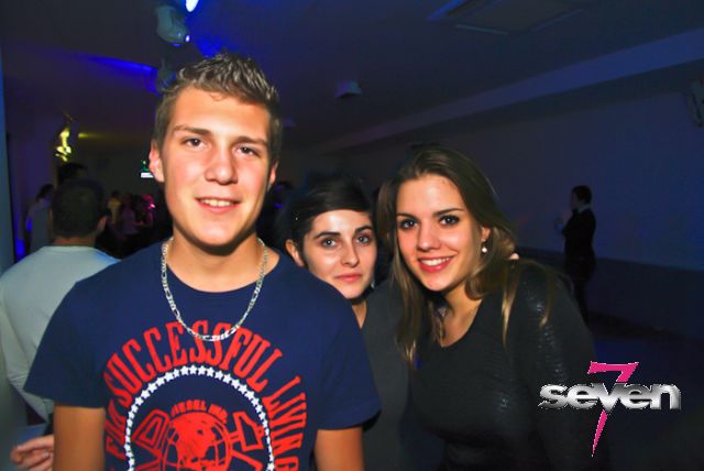 Cliquer pour voir l'image en taille réelle