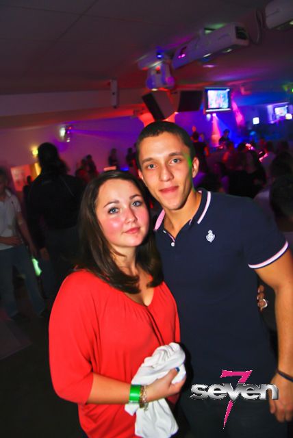 Cliquer pour voir l'image en taille réelle