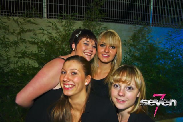 Cliquer pour voir l'image en taille réelle