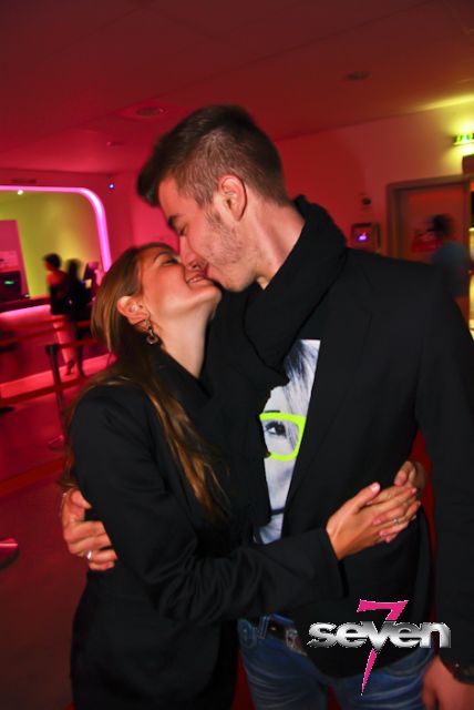 Cliquer pour voir l'image en taille réelle