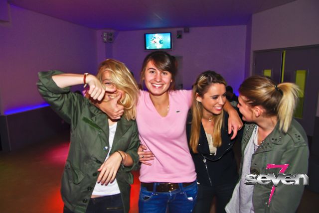 Cliquer pour voir l'image en taille réelle