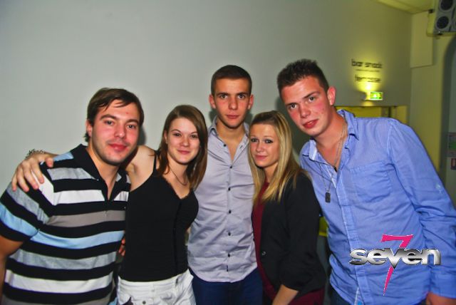 Cliquer pour voir l'image en taille réelle