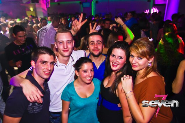 Cliquer pour voir l'image en taille réelle