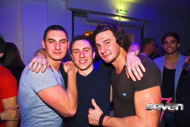 Cliquer pour voir l'image en taille réelle