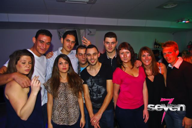 Cliquer pour voir l'image en taille réelle