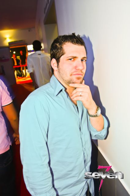 Cliquer pour voir l'image en taille réelle