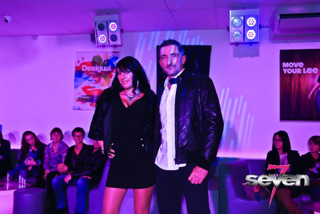 Cliquer pour voir l'image en taille réelle