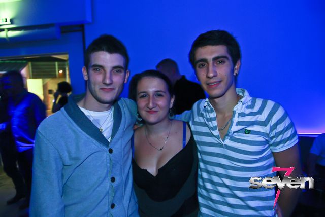 Cliquer pour voir l'image en taille réelle