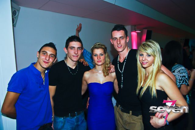 Cliquer pour voir l'image en taille réelle